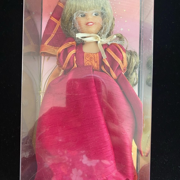 RARE HTF Penny Brite as Rapunzel. 2009 collector doll - Picture 2 of 6